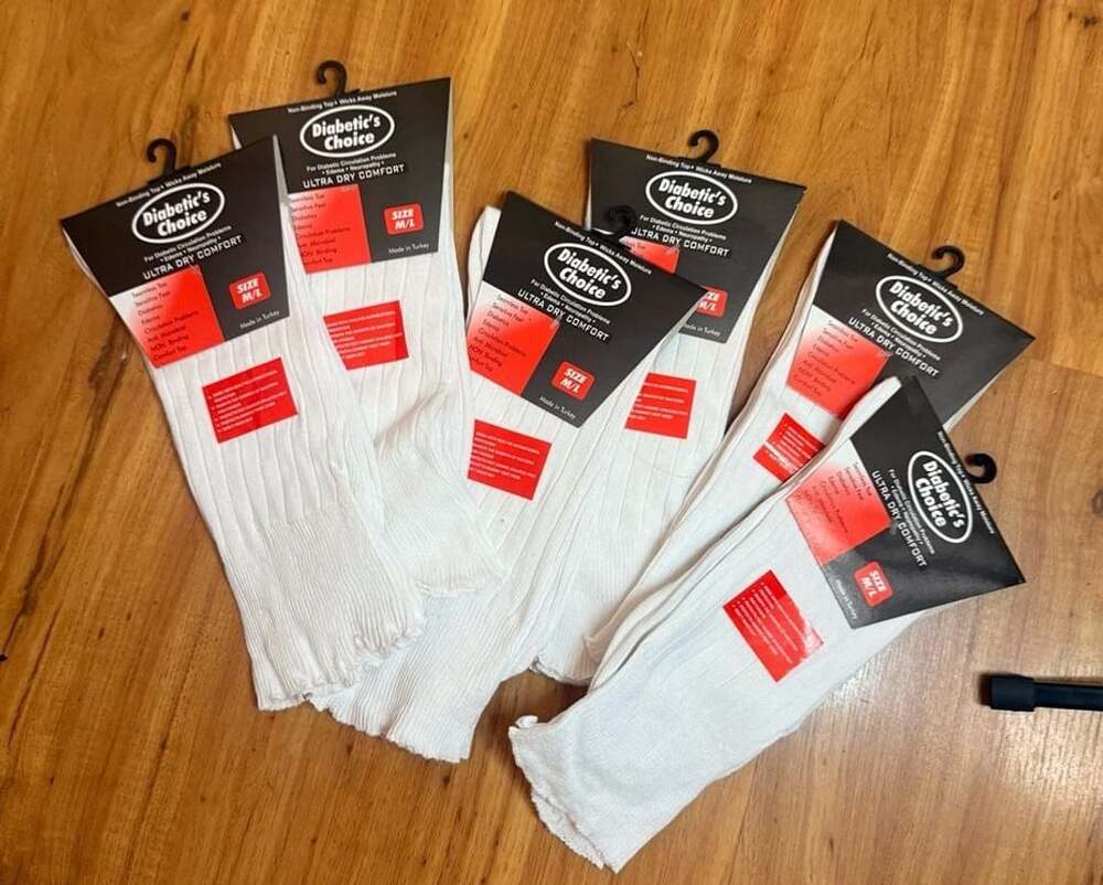 Diabetic’s Choice Socks 6 Pair Lot M/L 100% Cotton Non-Binding White NEW